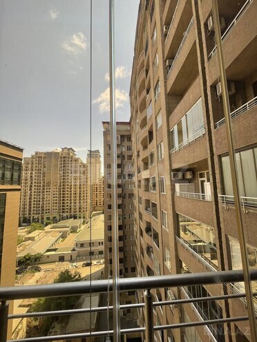İcarəyə verilir 4 otaqlı yeni tikili 200 m², 28 May m., photo 12 from 24