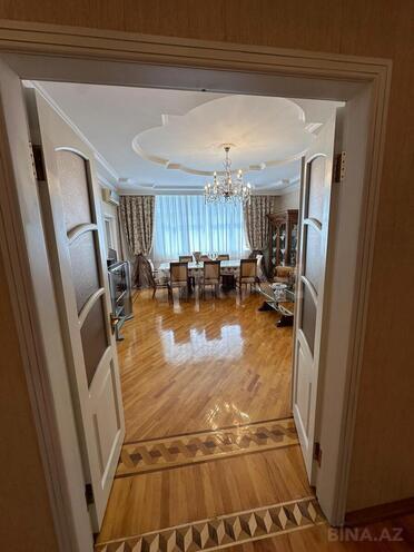 Продаётся 3-комн. новостройка 140 м², м. Азадлыг проспекти, photo 1 from 19