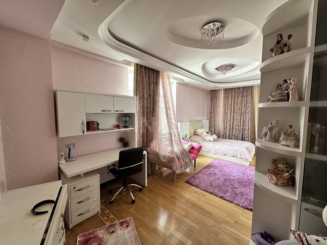 Satılır 5 otaqlı yeni tikili 450 m², 28 May m., photo 29 from 32