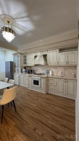 İcarəyə verilir 3 otaqlı yeni tikili 170 m², 28 May m., photo 11 from 32