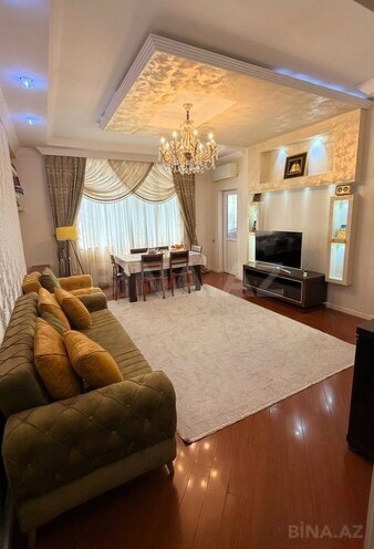 Продаётся 3-комн. новостройка 105 м², м. Элмляр Академиясы, photo 1 from 10