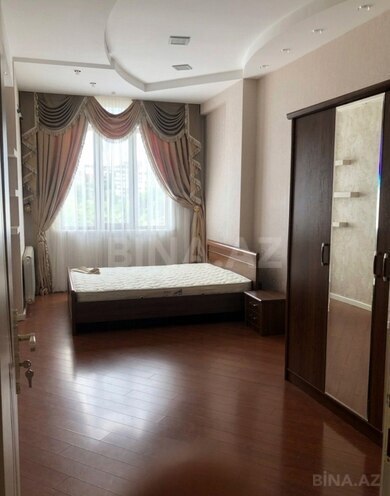 Продаётся 3-комн. новостройка 105 м², м. Элмляр Академиясы, photo 4 from 10