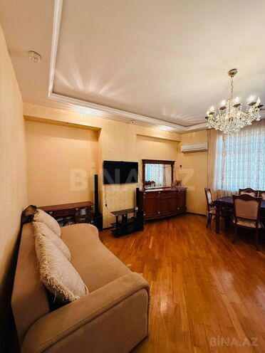 Satılır 2 otaqlı yeni tikili 82 m², İnşaatçılar m., photo 1 from 13