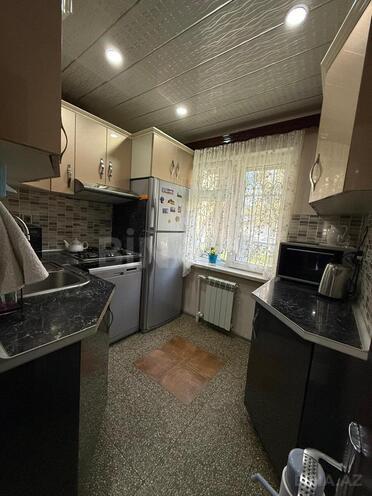Satılır 3 otaqlı köhnə tikili 75 m², Xalqlar Dostluğu m., photo 7 from 15