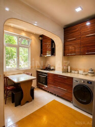 Продаётся 3-комн. вторичка 85 м², м. Ази Асланов, photo 3 from 12