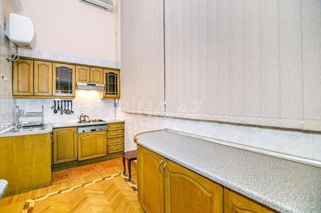 İcarəyə verilir 4 otaqlı köhnə tikili 178 m², İçəri Şəhər m., photo 5 from 18