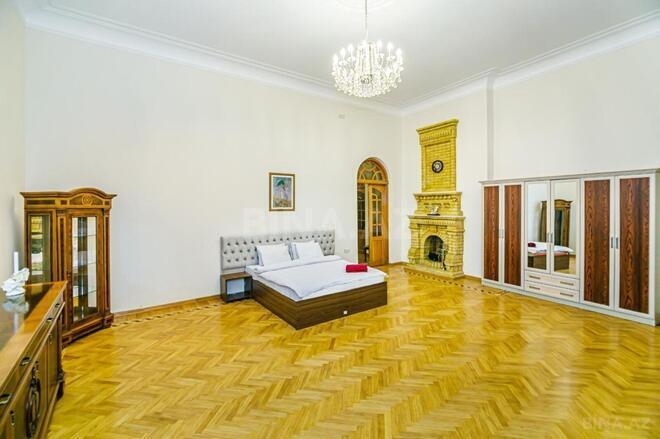 İcarəyə verilir 4 otaqlı köhnə tikili 178 m², İçəri Şəhər m., photo 16 from 18