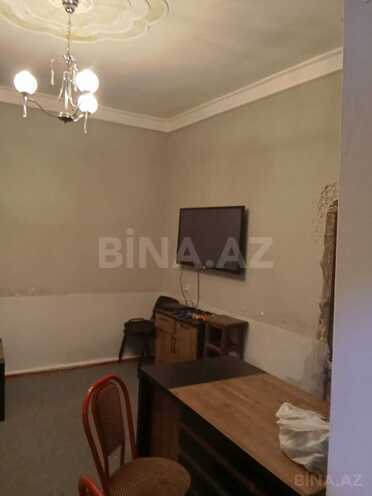 Satılır 1 otaqlı köhnə tikili 40 m², 28 May m., photo 3 from 19