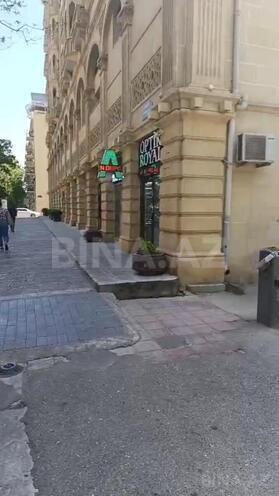 Продаётся  объект 390 м², м. Сахил, photo 1 from 10