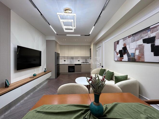 Продаётся 3-комн. новостройка 93 м², м. Элмляр Академиясы, photo 4 from 15