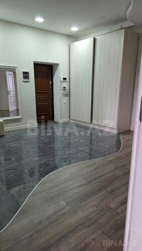 Продаётся 3-комн. новостройка 162 м², м. Низами, photo 17 from 21