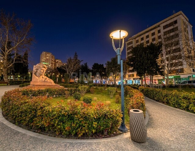 Satılır 3 otaqlı köhnə tikili 84 m², Gənclik m., photo 1 from 17