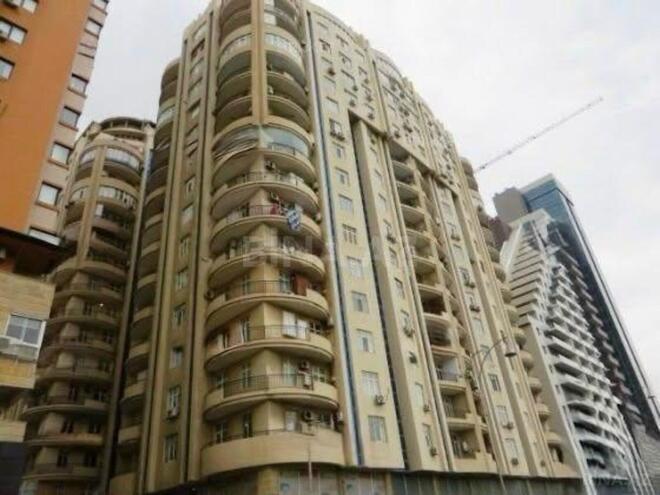 Satılır 4 otaqlı yeni tikili 175 m², Şah İsmayıl Xətai m., photo 1 from 25