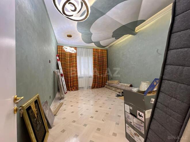 Продаётся 4-комн. новостройка 230 м², м. Низами, photo 15 from 27