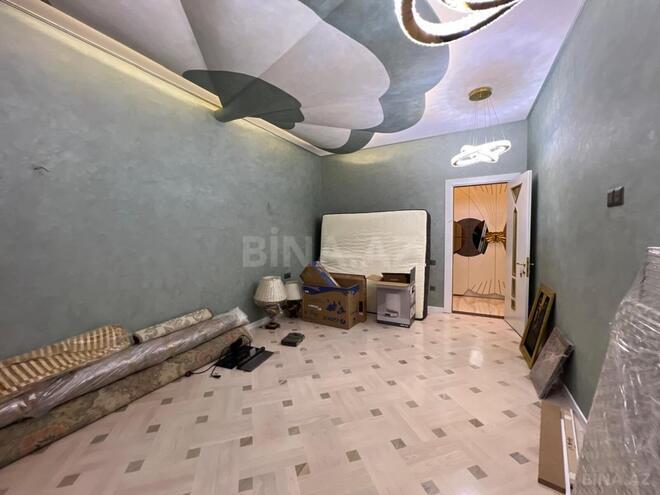 Продаётся 4-комн. новостройка 230 м², м. Низами, photo 16 from 27