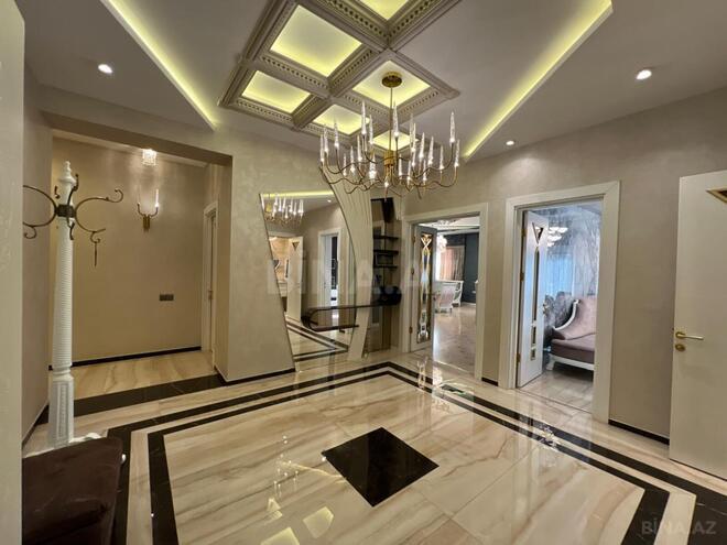 Продаётся 4-комн. новостройка 230 м², м. Низами, photo 22 from 27