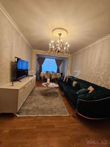 İcarəyə verilir 2 otaqlı köhnə tikili 65 m², Neftçilər m., photo 1 from 11
