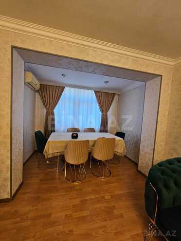İcarəyə verilir 2 otaqlı köhnə tikili 65 m², Neftçilər m., photo 3 from 11