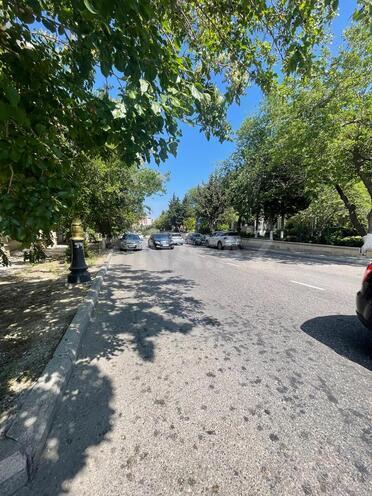 Satılır 3 otaqlı köhnə tikili 75 m², Elmlər Akademiyası m., photo 26 from 28