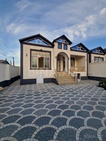 Satılır 4 otaqlı həyət evi/bağ evi 118 m², Zabrat q., photo 1 from 11