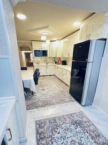 Satılır 3 otaqlı köhnə tikili 97 m², Bakıxanov q., photo 10 from 18