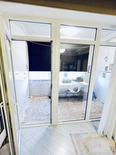 Satılır 3 otaqlı köhnə tikili 97 m², Bakıxanov q., photo 12 from 18