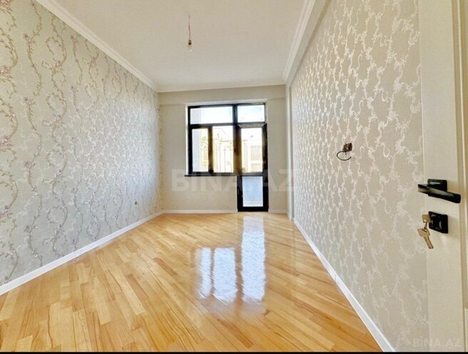 Продаётся 3-комн. новостройка 83 м², м. Кара Караев, photo 5 from 9