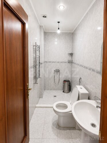 Продаётся 4-комн. новостройка 120 м², м. Низами, photo 14 from 16