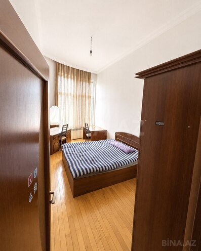 Продаётся 4-комн. новостройка 120 м², м. Низами, photo 8 from 16