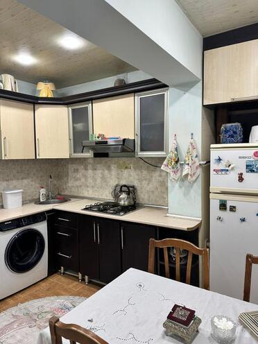 Satılır 2 otaqlı köhnə tikili 45 m², İnşaatçılar m., photo 13 from 24