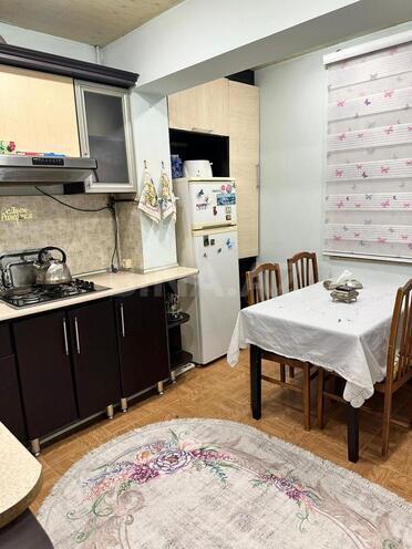 Satılır 2 otaqlı köhnə tikili 45 m², İnşaatçılar m., photo 14 from 24