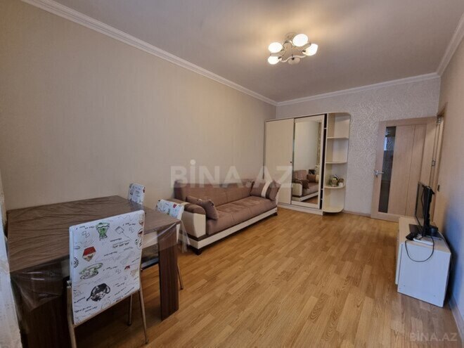 Сдаётся 2-комн. вторичка 45 м², м. Мемар Аджеми, photo 3 from 9