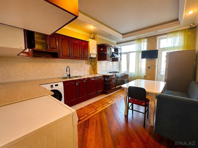 Satılır 3 otaqlı yeni tikili 105 m², İnşaatçılar m., photo 12 from 18