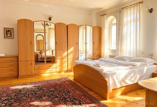 İcarəyə verilir 3 otaqlı köhnə tikili 150 m², İçəri Şəhər m., photo 5 from 17