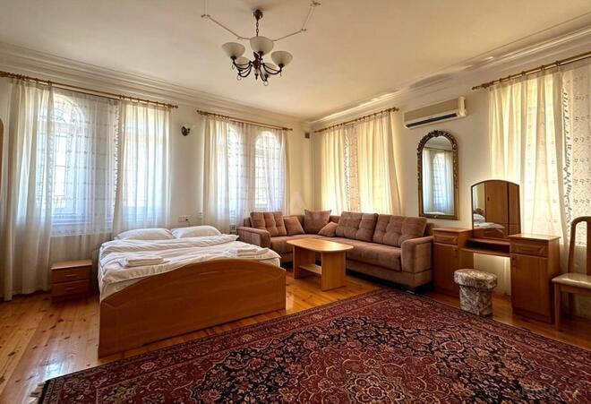 İcarəyə verilir 3 otaqlı köhnə tikili 150 m², İçəri Şəhər m., photo 4 from 17
