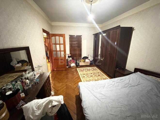 Satılır 3 otaqlı köhnə tikili 75 m², Xalqlar Dostluğu m., photo 9 from 17