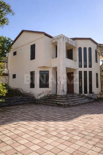 Продаётся 7-комн. дом/дача 400 м², photo 1 from 15