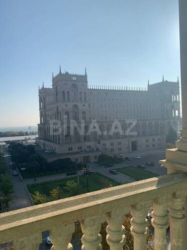 Сдаётся 4-комн. вторичка 106.9 м², м. 28 мая, photo 1 from 8