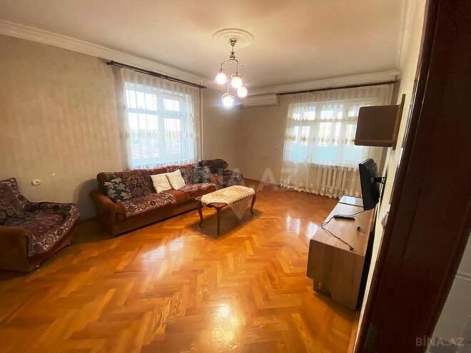Сдаётся 2-комн. новостройка 86 м², м. Ичеришехер, photo 1 from 16