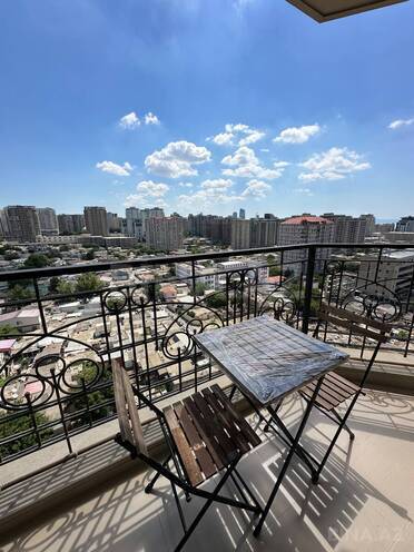 Сдаётся 3-комн. новостройка 125 м², м. Низами, photo 21 from 27