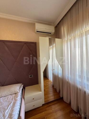 Сдаётся 3-комн. новостройка 125 м², м. Низами, photo 10 from 27