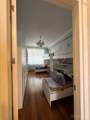 Сдаётся 3-комн. новостройка 125 м², м. Низами, photo 12 from 27