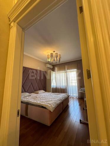 Сдаётся 3-комн. новостройка 125 м², м. Низами, photo 7 from 27