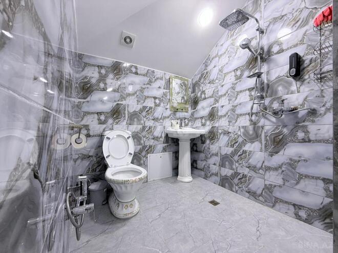 Satılır 4 otaqlı həyət evi/bağ evi 250 m², photo 18 from 19