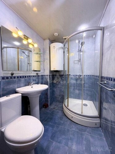 Satılır 3 otaqlı köhnə tikili 75 m², Nizami m., photo 12 from 14