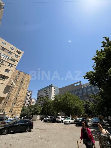 Satılır 3 otaqlı köhnə tikili 80 m², Nəsimi r., photo 19 from 20