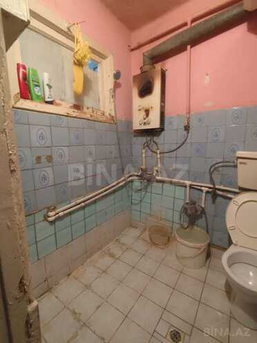 Satılır 3 otaqlı köhnə tikili 50 m², İnşaatçılar m., photo 13 from 14