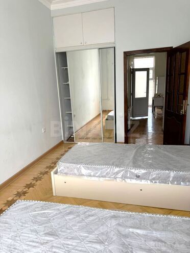 Сдаётся 2-комн. вторичка 70 м², м. 28 мая, photo 8 from 14