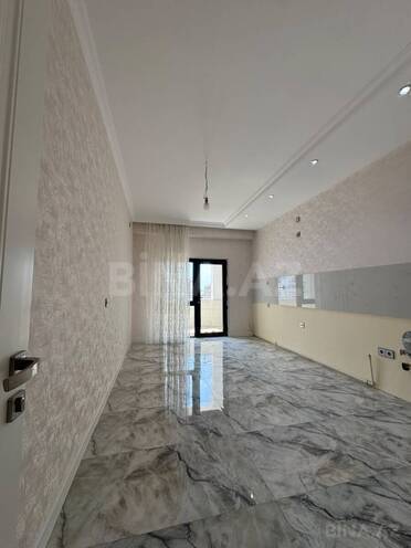 Продаётся 2-комн. новостройка 86 м², м. Кара Караев, photo 5 from 11