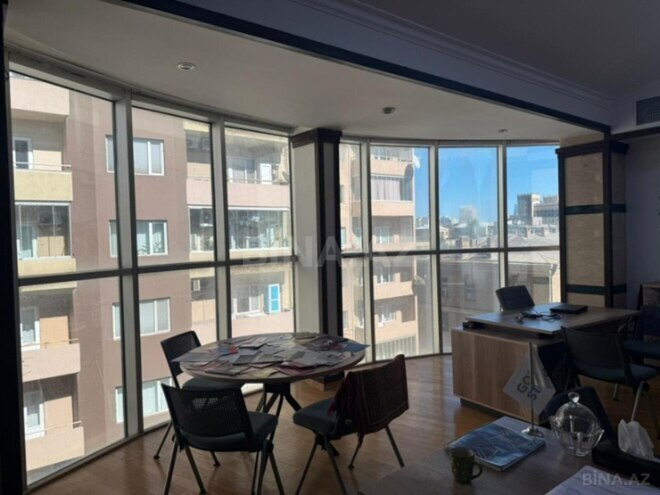 Сдаётся 1-комн. офис 40 м², м. Элмляр Академиясы, photo 8 from 9
